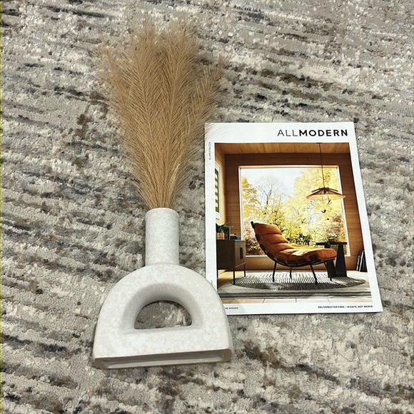 Table decor - Picture 2 of 7